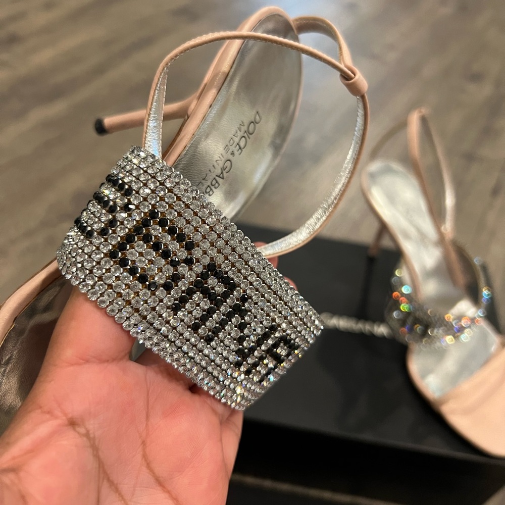 💖Dolce and Gabbana Crystal Logo strap heels 💖 - Picture 5 of 14